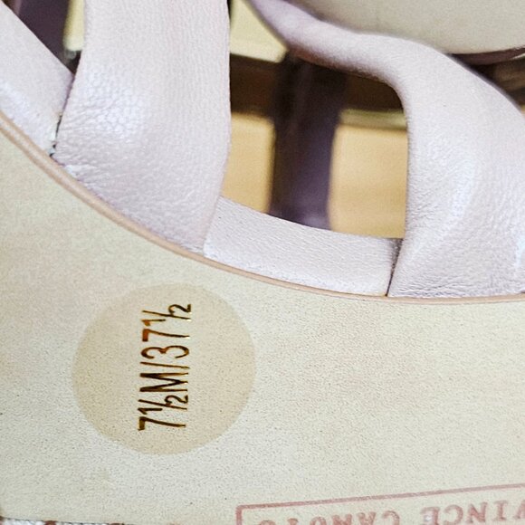 Vince Camuto Troy Gladiator Heels Cream Tan Leather Strappy Gold Accent Size 7.5 - Picture 8 of 8